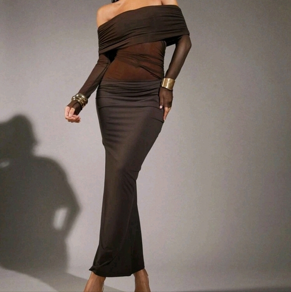 Elegant Sexy Long Sleeve Off Shoulder Satin Mesh Pleated New Year Holiday Dress - Picture 1 of 4